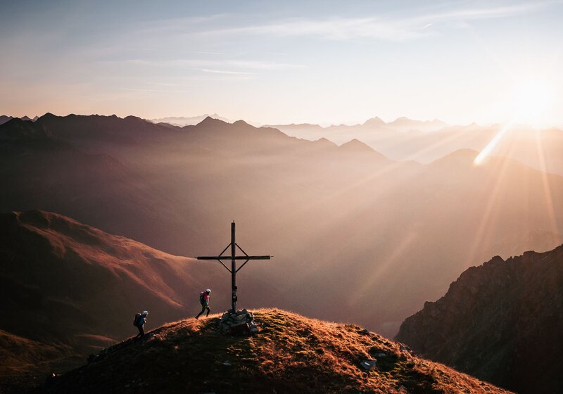 Alpinismo nelle Dolomiti, escursione all'alba, vista sulle Dolomiti | © Kottersteger Manuel - TV Antholzertal