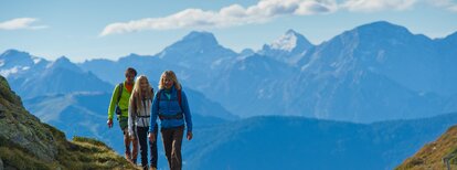 3 Escursionisti in quota | © Franz Gerdl