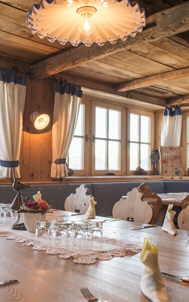 Kulinarik im Skigebiet | © Harald Wisthaler