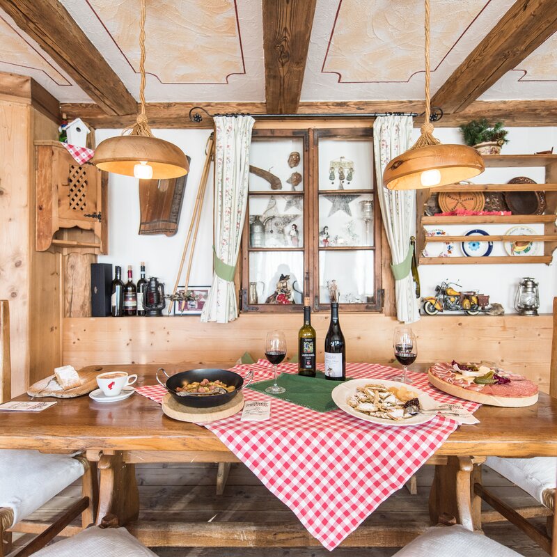 Kulinarik im Skigebiet | © Harald Wisthaler