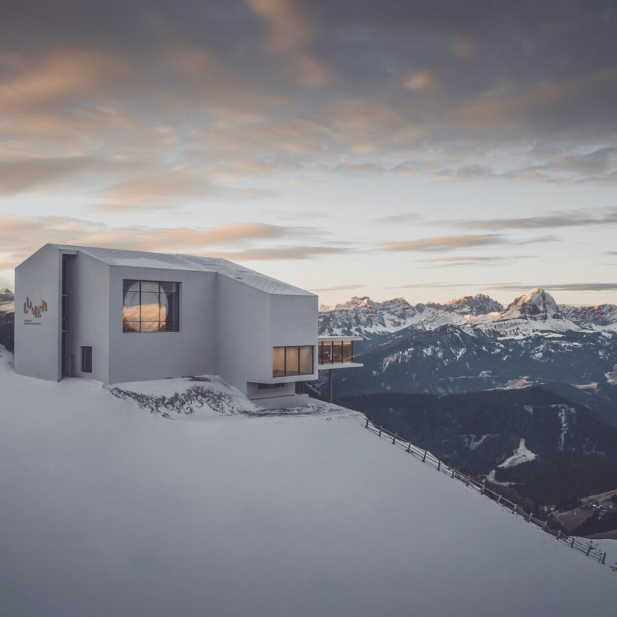 Das LUMEN Museum bei Sonenuntergang. | © Manuel Kottersteger